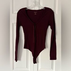 American Eagle V-Neck Long Sleeve Bodysuit